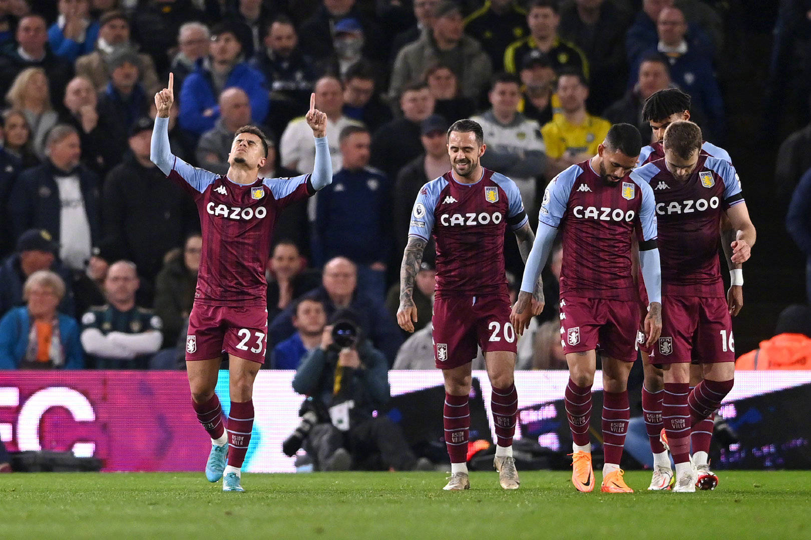 两线作战的 两线作战的